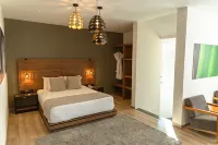 ILO ROJO HOTEL BOUTIQUE - С баром