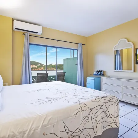 Lindbergh Bay Hotel