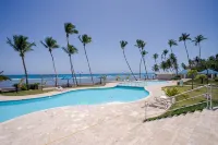 14th Floor Modern Ocean, Beach & Pool View Apartment in Juan Dolio - Pools