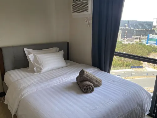 Gentry Manor - 1BR 2 mins to Okada near MOA & Airport - 12C - Water Park