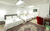 Family Home Ampang Utama | Muslim Friendly (9 people) - Pools