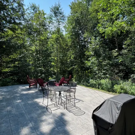 Spacious Home <1 Min from Lincoln Peak! Fits the Whole Extended Family