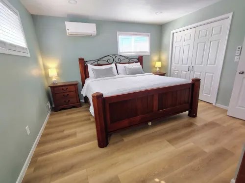 Centrally Located 2 King Bed 2 Bath