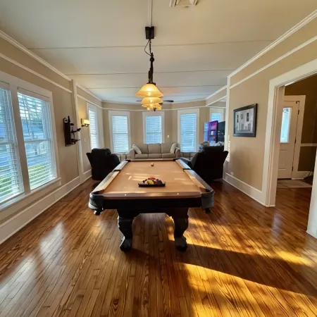 Historic  1905 Victorian Home in Dunnellon Rainbow River World Equestrian center