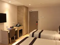 NU Hotel @ KL Sentral Hotels near Brickfields