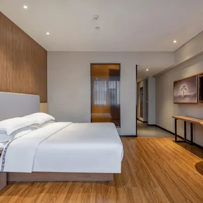 Jtour Inn (  South-Central university for Natinalities and Wuhan Textile University Branch) Hotels near Ethnology Museum，South-Central University for Nationalities