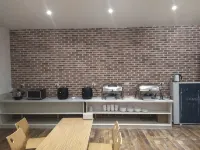 IU Hotel (Sanmenxia Lushi Coach Station Store) - 2-Star