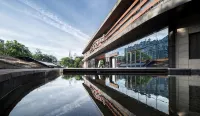Minggu Spa & Club - Rooftop Pools