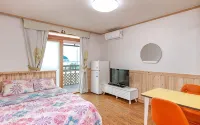 Taean (Anmyeondo) Li Syuchae Pension - Country Houses