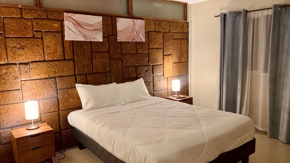 Península Hostel