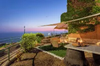 House with sea view, with equipped garden, private parking, pets allowed - 2-Star