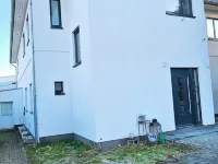 FEE Penthouse Berlin Buckow 마리엔도르프 주변 호텔