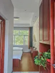 Mountain Lodge River View Homestay - parking