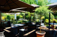 Logis Golfe Hotel - พร้อมอาหารเช้า