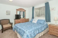 Beautifull ocean & beach views; 5 minutes walk to beach; WiFi; Casino near by - Homestays