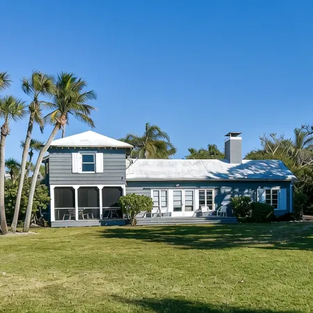 Beautiful Updated Siesta Key Condo, Pool, Beach, Fishing Pier in Sandy Cove 3