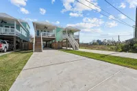 Boatman's Bayside Bungalow, San Leon TX - Wi-Fi