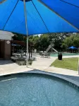 Unwind and Relax 4 Bedroom Stay - Homestays