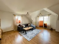 Sunny vacation apartment with balcony near Augsburg - 4-Star