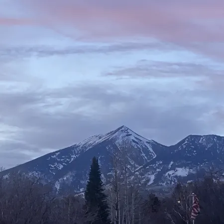 Stunning Casita in the Heart of Flagstaff