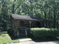 Wolf Cub Cab of Pomme de Terre - Chalets