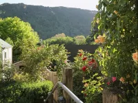 Arrowtown Lodge アロータウンのホテル