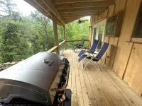 Newly-built See Rocks Vista Cabin