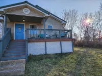 Cozy House on the Hill Military Family Favorite