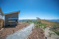 CloudDrift Villa - Romantic MountainTop Getaway with Spa, Sauna and Amazing View