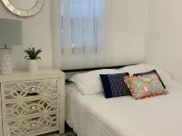 COZY,Newly renovated,West Shores ,short walk to Nasons Beach 🏖🏠 Hotels in Sebago