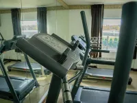 Royal Inn & Suites Hotels in Akron