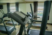 Royal Inn & Suites