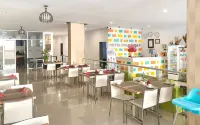 Mulia Indah Hotel - parkir