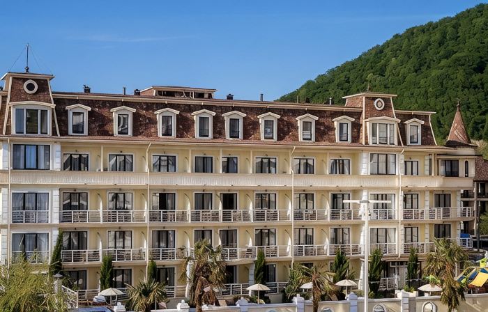 Grand Shato Hotel