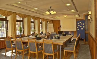 City Partner Hotel Strauss