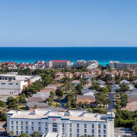 Holiday Inn Express & Suites DESTIN - MIRAMAR BEACH by IHG
