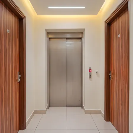2 BHK Flat Gachibowli # 302 Отели рядом с достопримечательностью «Северный Дели»