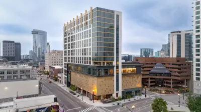 Tempo by Hilton Nashville Downtown Hotele w: 