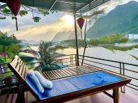 Phong Nha Coco Riverside - parking