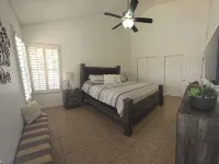 Cozy, Warm & Spacious Home - 4-Star