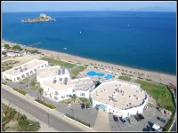 Royal Bay Hotels near Mylotopi