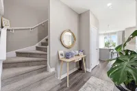 Modern Niagara Retreat 3Br Home Near Falls & Brock