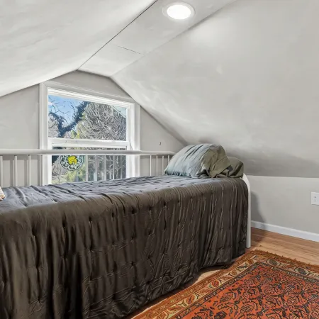 Quaint Mini Cottage in Shepherdstown - Walking Distance