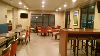 하트랜드 인 앤드 스위트
