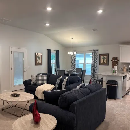 Charming 3-bedroom house with AC, WiFi in lovely Alachua