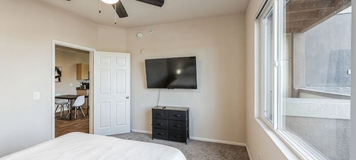 Castle Rock Retreat w/ queen bed, pool & hot tub Hotels in Douglas County