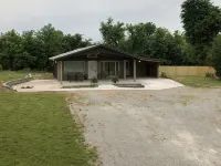 Cozy 2 bedroom in Lead Hill by Bull Shoals Lake