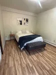Cozy 1 bedroom apartment across from the airport with WiFi.