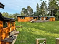 Welcome to Shangri-Lodge Your 2 cabin retreat on a family friendly lake. - Chalets