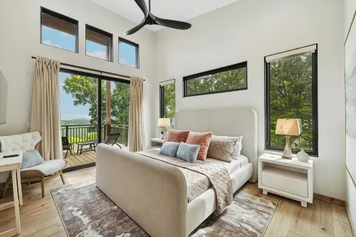 Ridge Haus Luxury Mountain Views Hot Tub Game Room